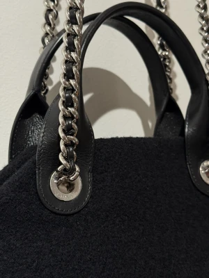 Chanel Paris Hamburg Tasche | LOOP Marketplace