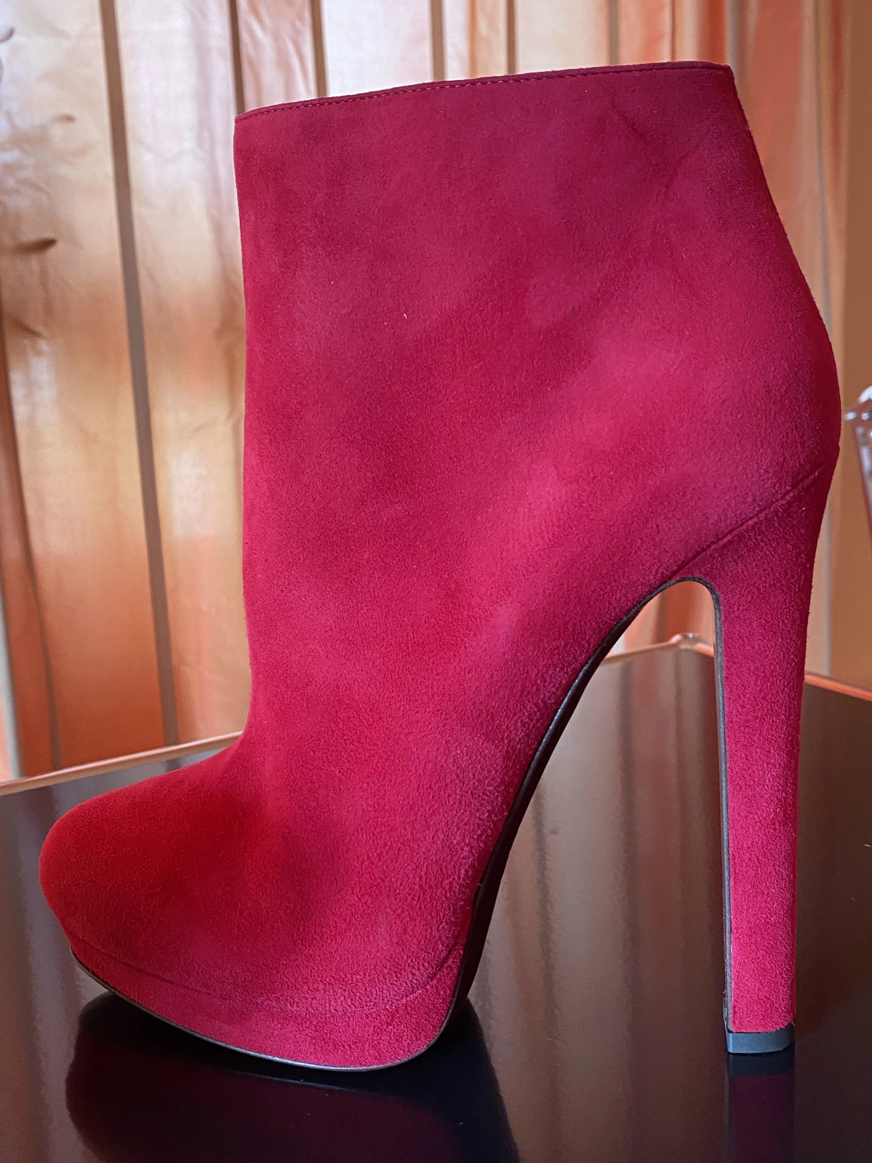 Pinke Alexander MCQUEEN Grösse 37 | LOOP Marketplace