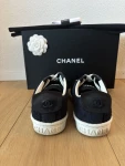 CHANEL Sneakers