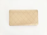 Goldiges Chanel Portemonnaie