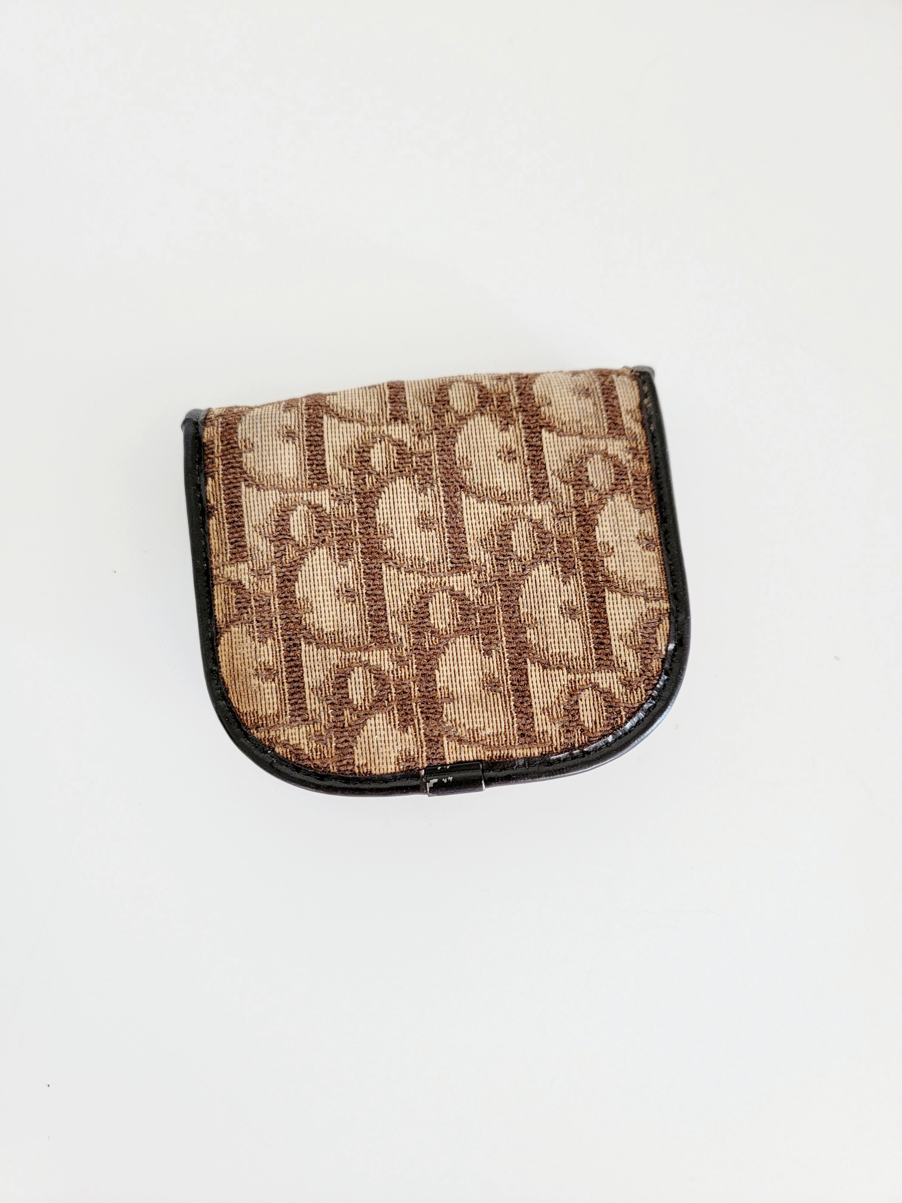 Kleines Vintage Dior Portemonnaie | LOOP Marketplace