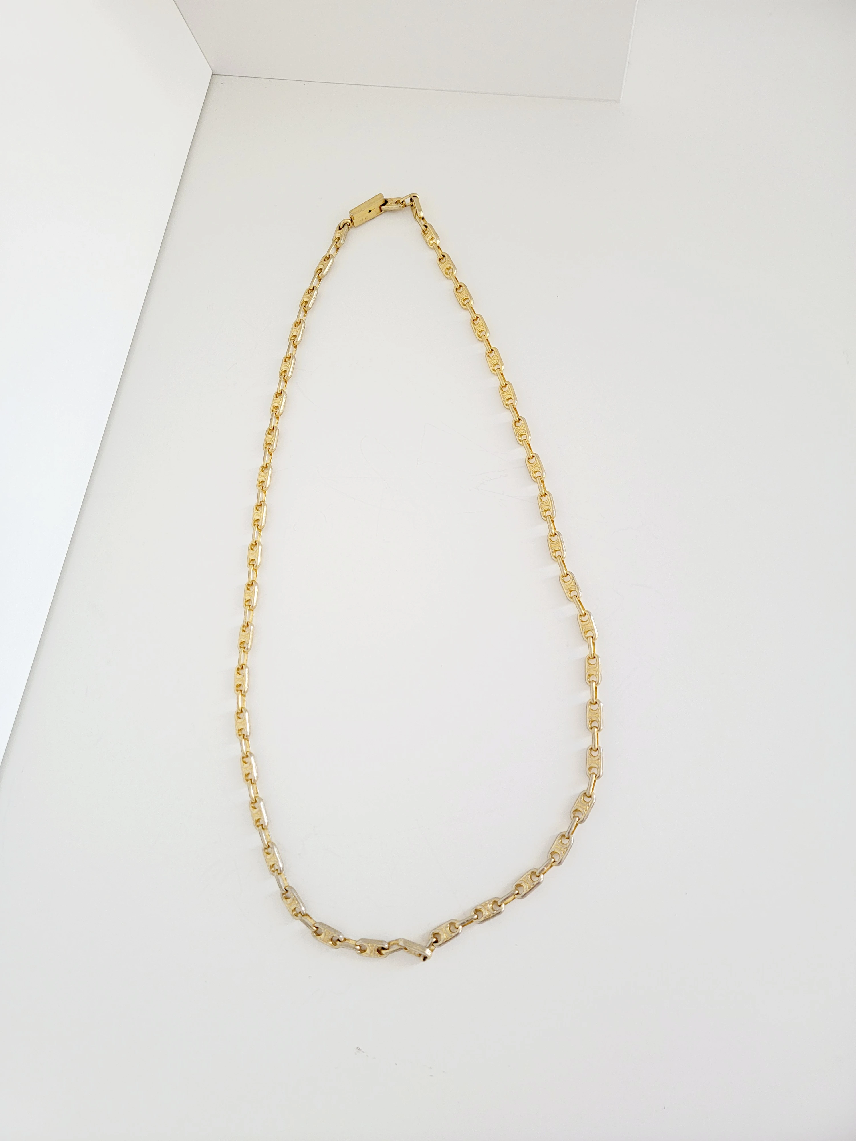 Celine Vintage Collier | LOOP Marketplace