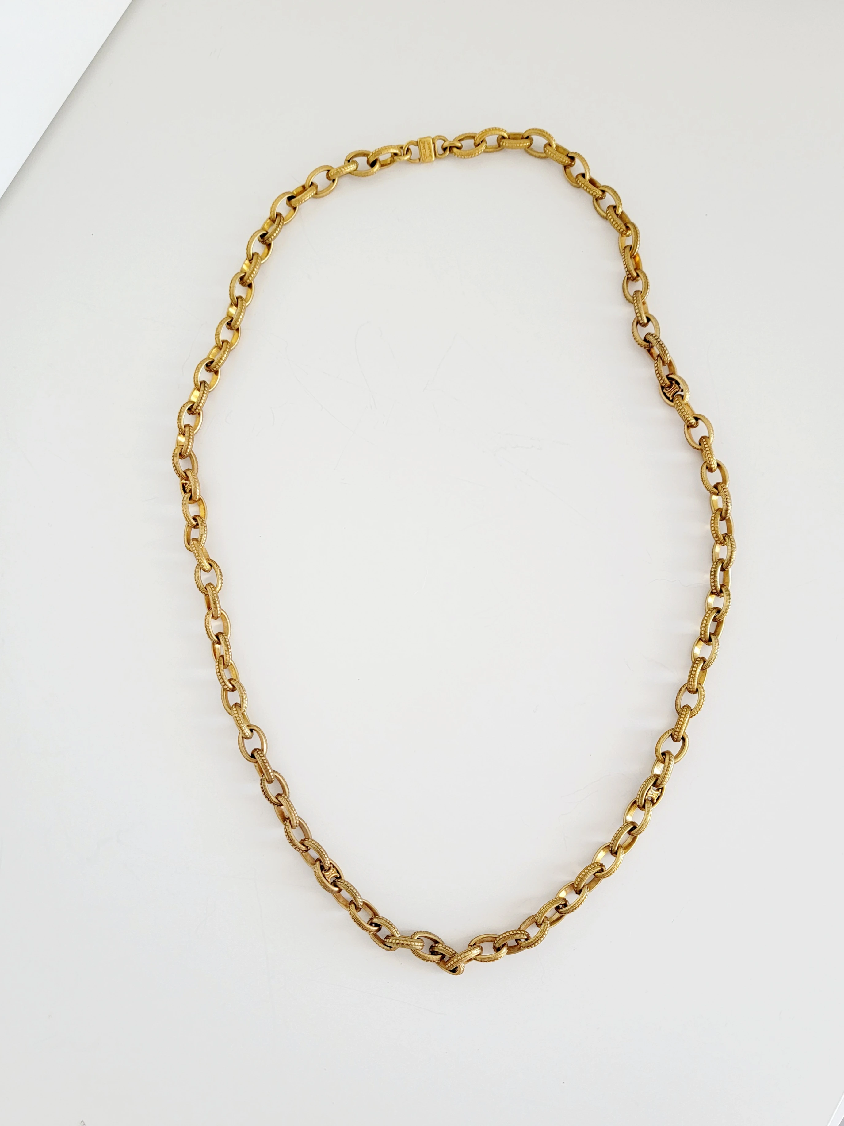 Celine Vintage Collier | LOOP Marketplace