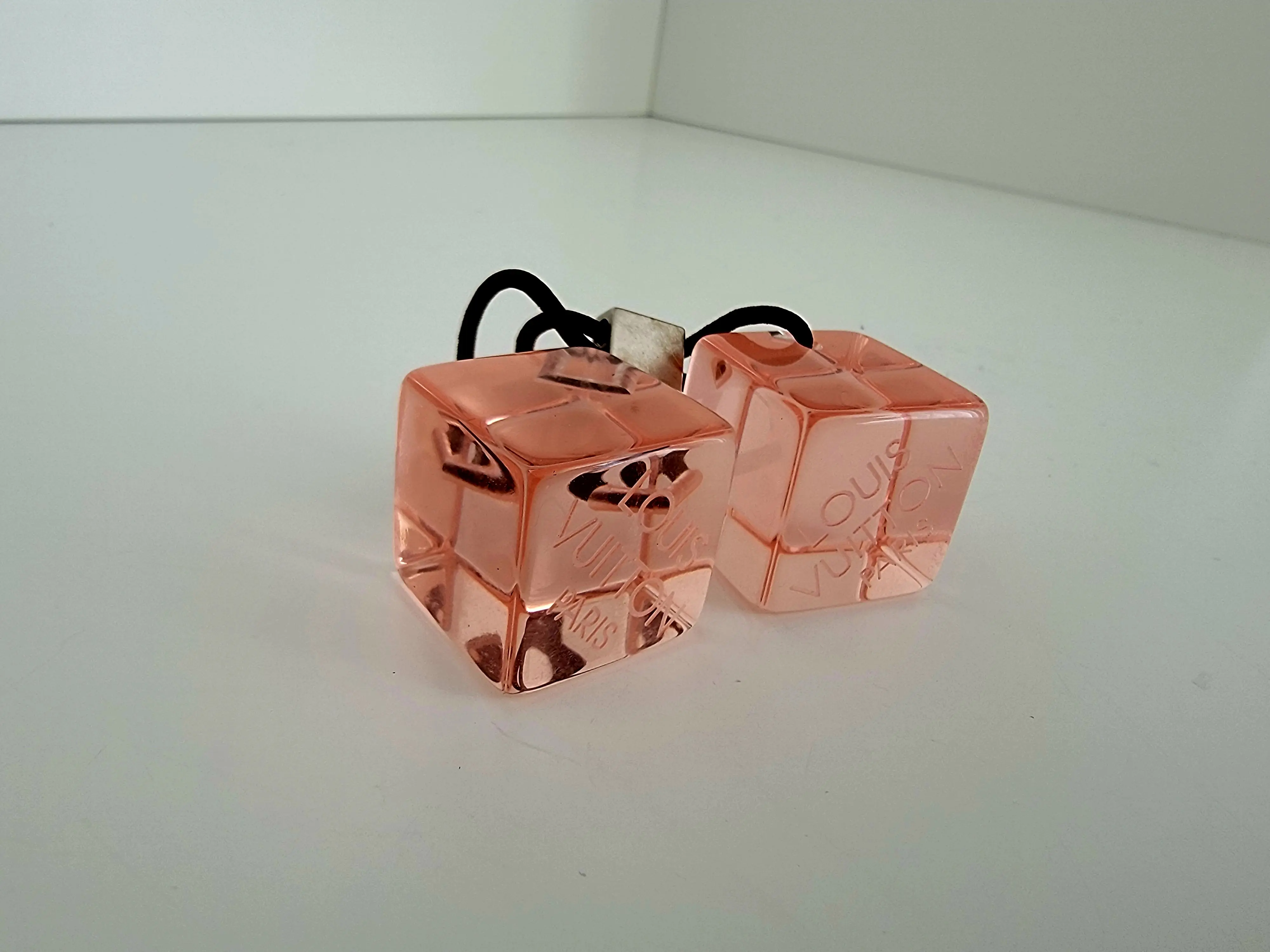 Louis Vuitton Ice Cubes Haarspange | LOOP Marketplace