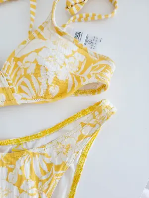 Neuer Banana Moon Bikini | LOOP-Marktplatz