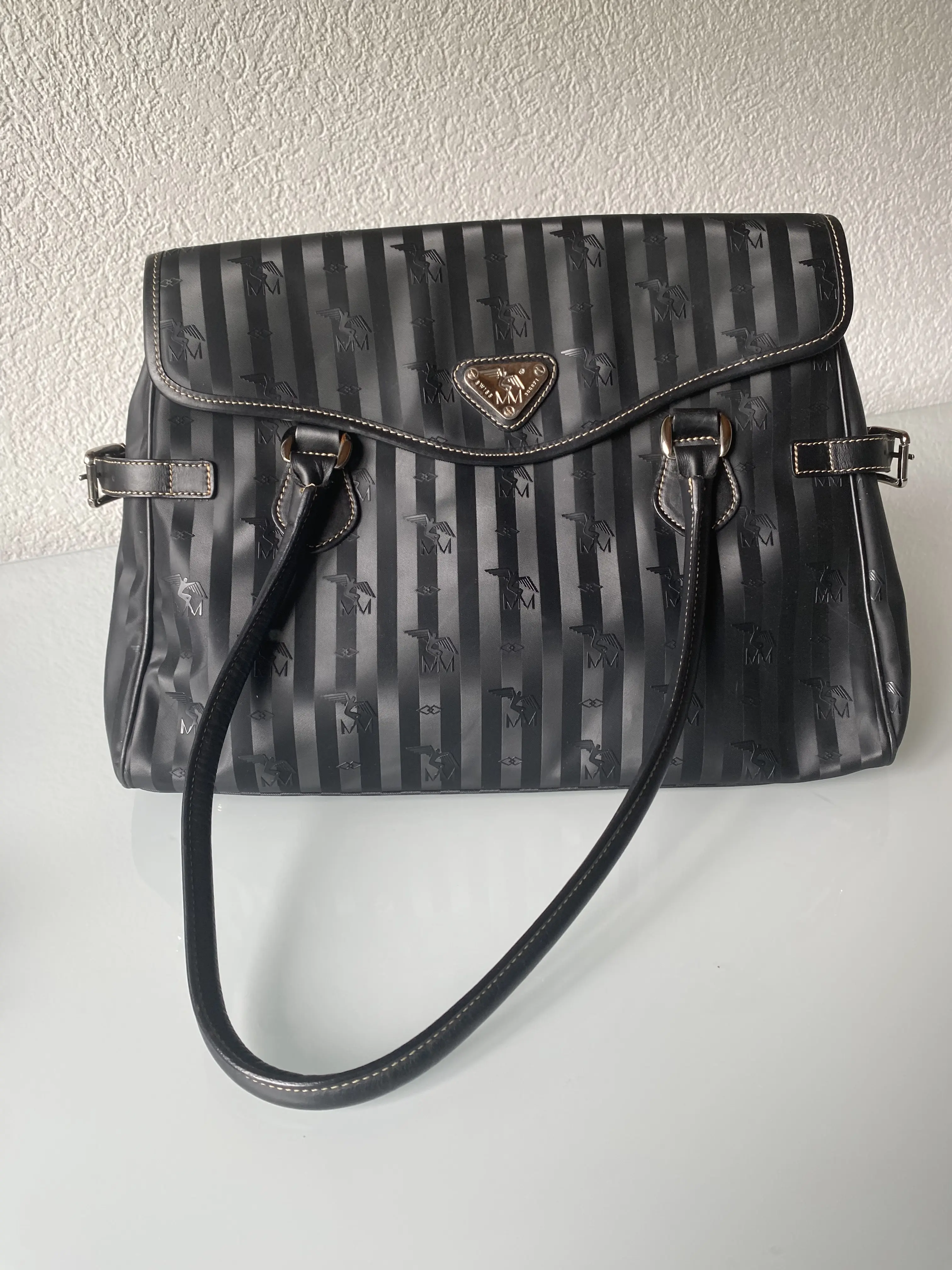 gepflegte Mollerus Handtasche | LOOP Marketplace