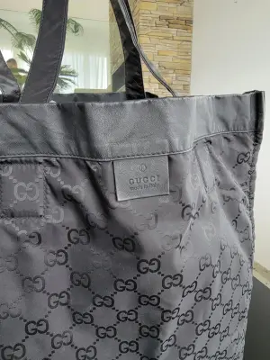 Gucci Shopper | LOOP-Marktplatz