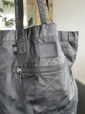 Gucci Shopper | LOOP-Marktplatz