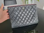 Chanel Pochette