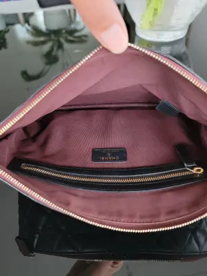 Chanel Pochette | LOOP-Marktplatz