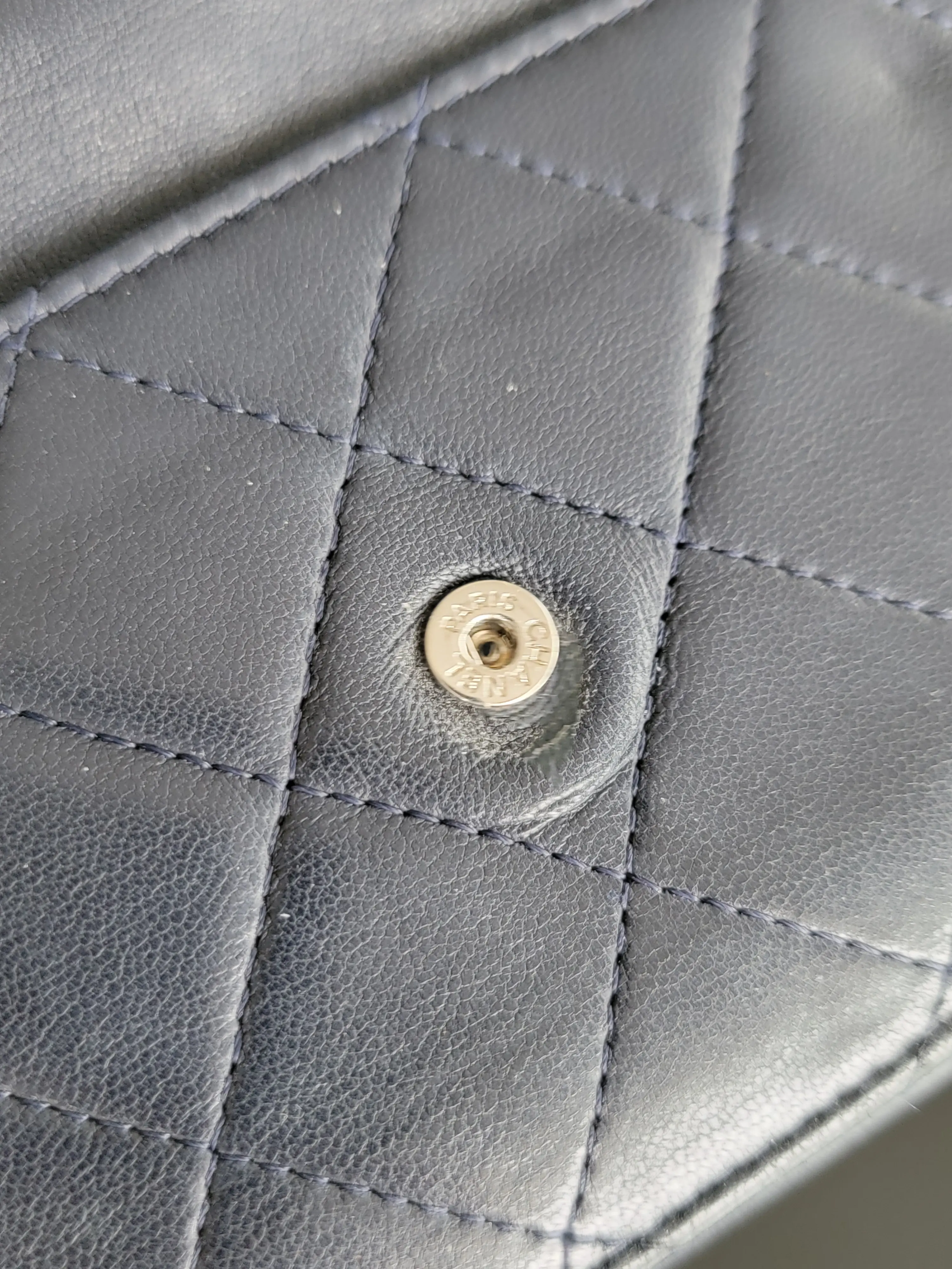 Chanel Vintage WOC | LOOP-Marktplatz