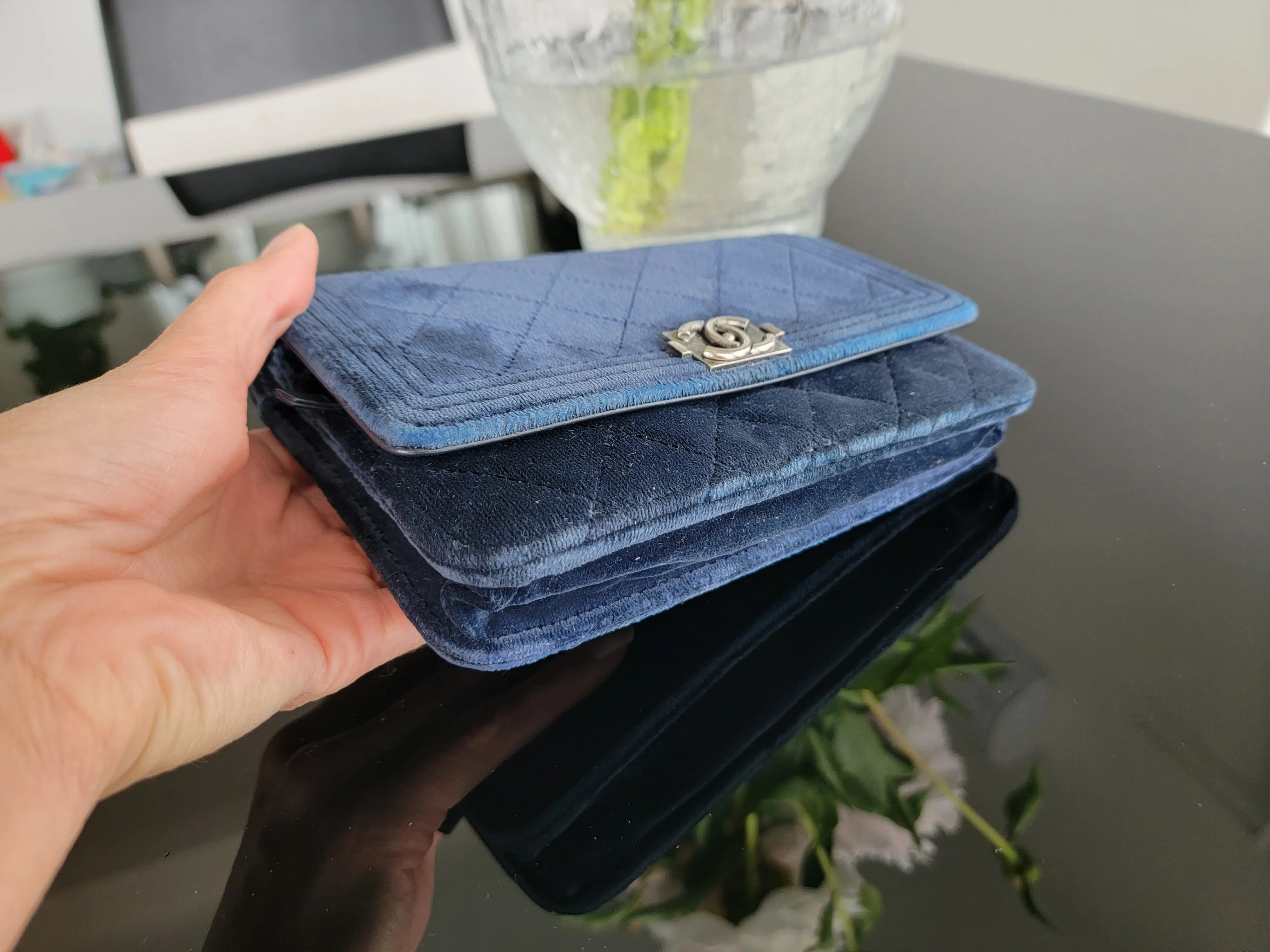 Chanel WOC | LOOP-Marktplatz