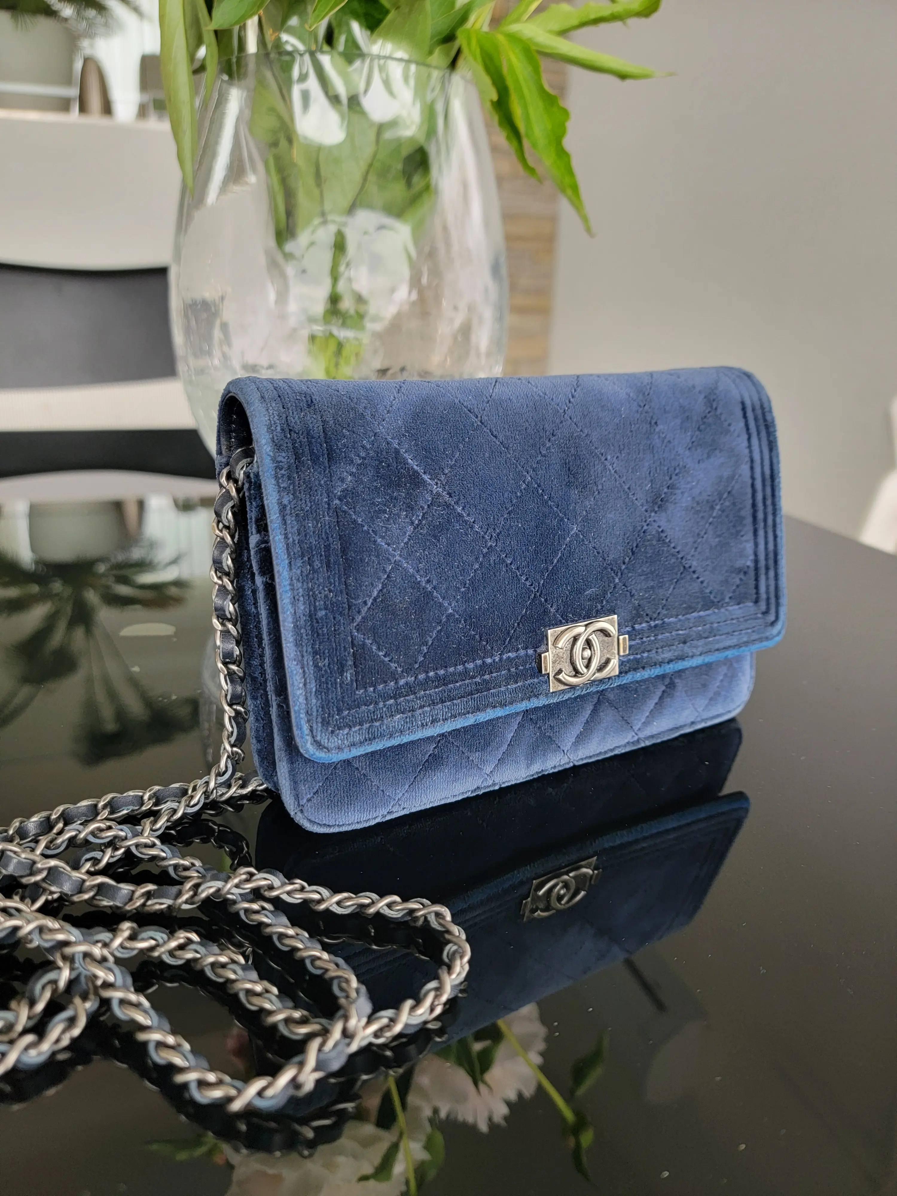 Chanel WOC | LOOP-Marktplatz
