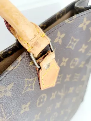 Louis Vuitton Sac Plat | LOOP Marketplace