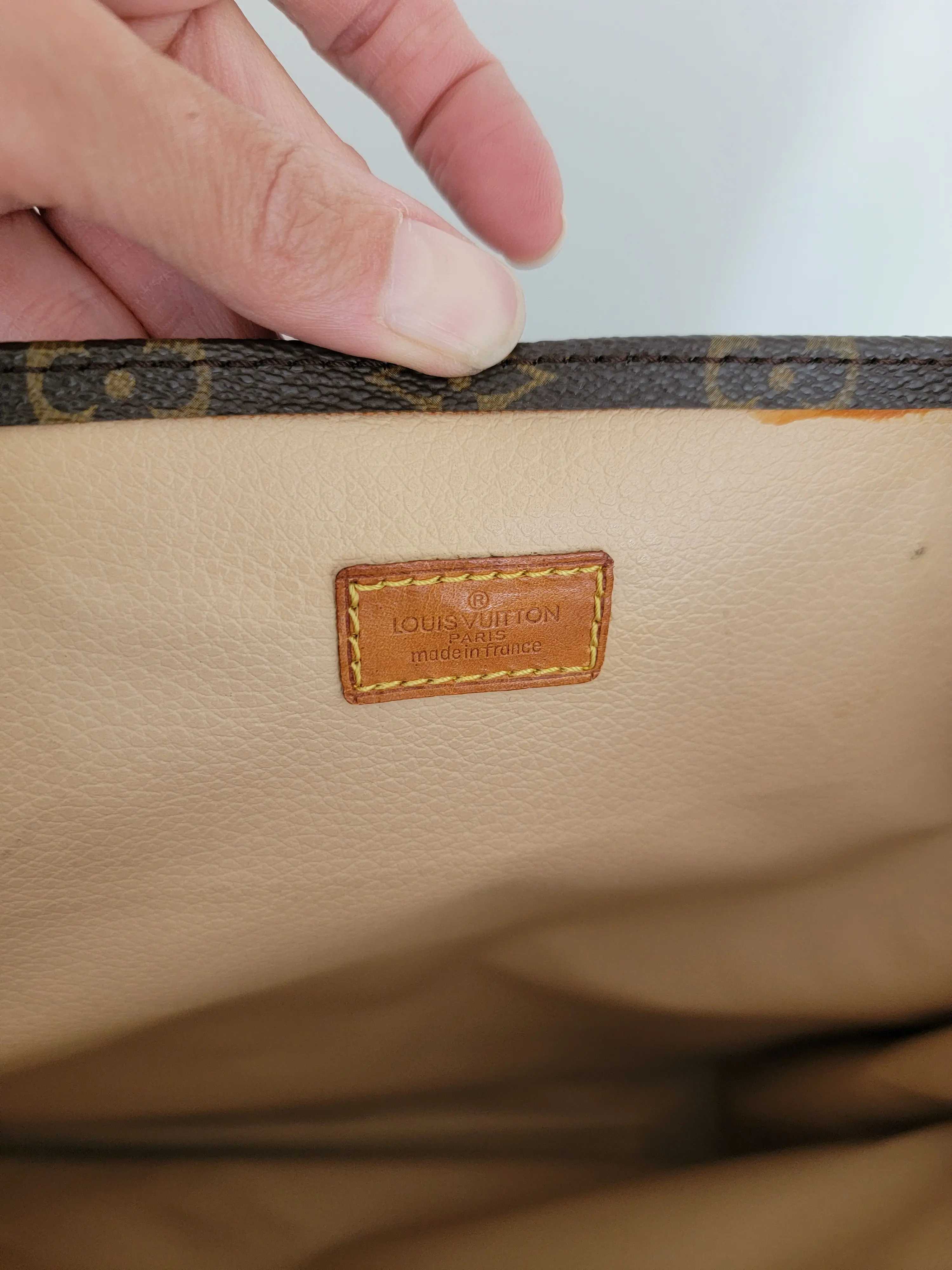Louis Vuitton Sac Plat | LOOP Marketplace