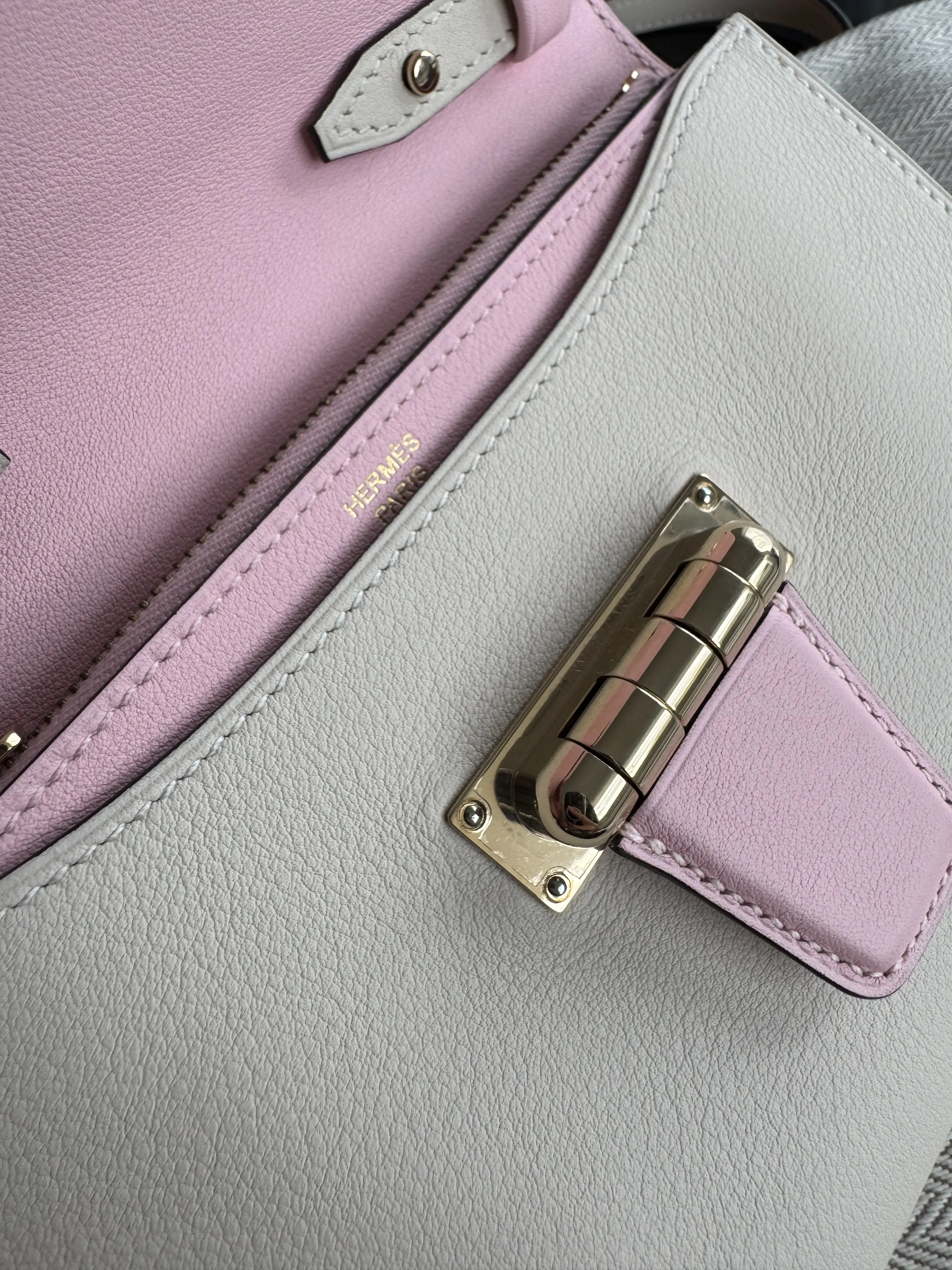 Hermes Convoyeur Tasche | LOOP Marketplace