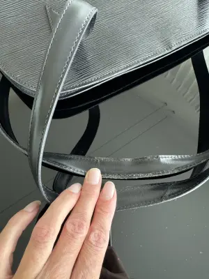 Louis Vuitton Epi Lussac Tasche | LOOP-Marktplatz