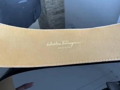 Ferragamo Taillen-Gürtel, | LOOP Marketplace