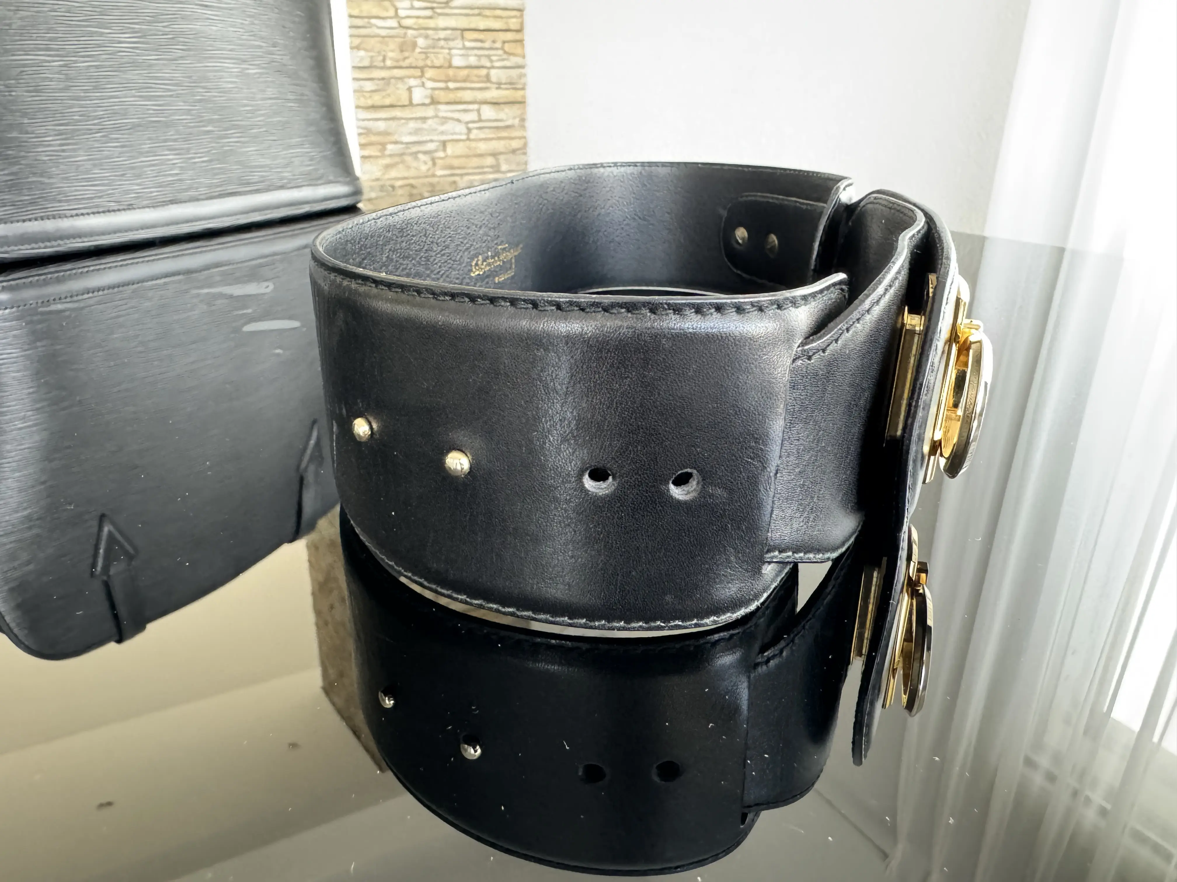 Ferragamo Taillen-Gürtel | LOOP-Marktplatz