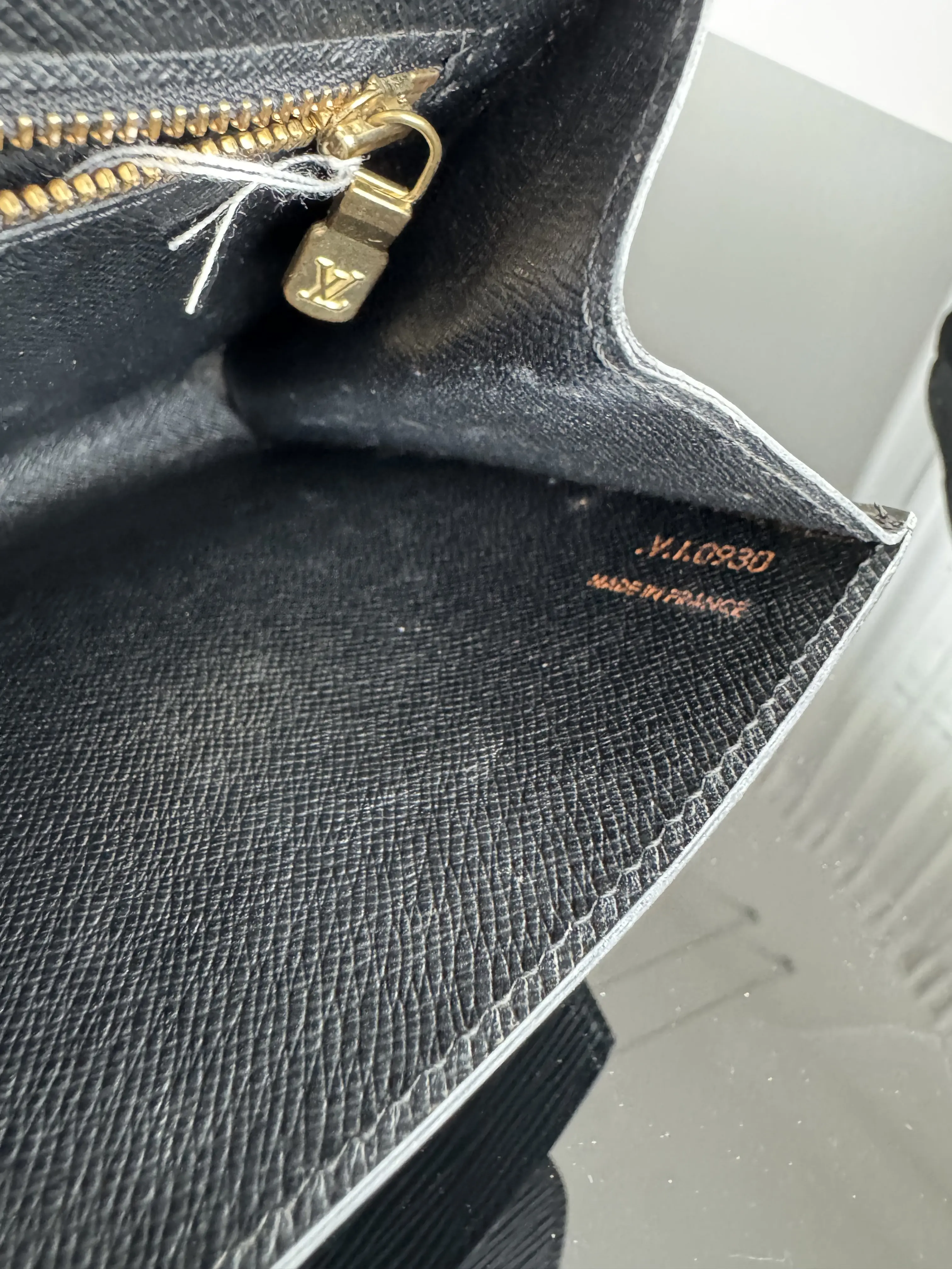 Louis Vuitton Clutch | LOOP-Marktplatz