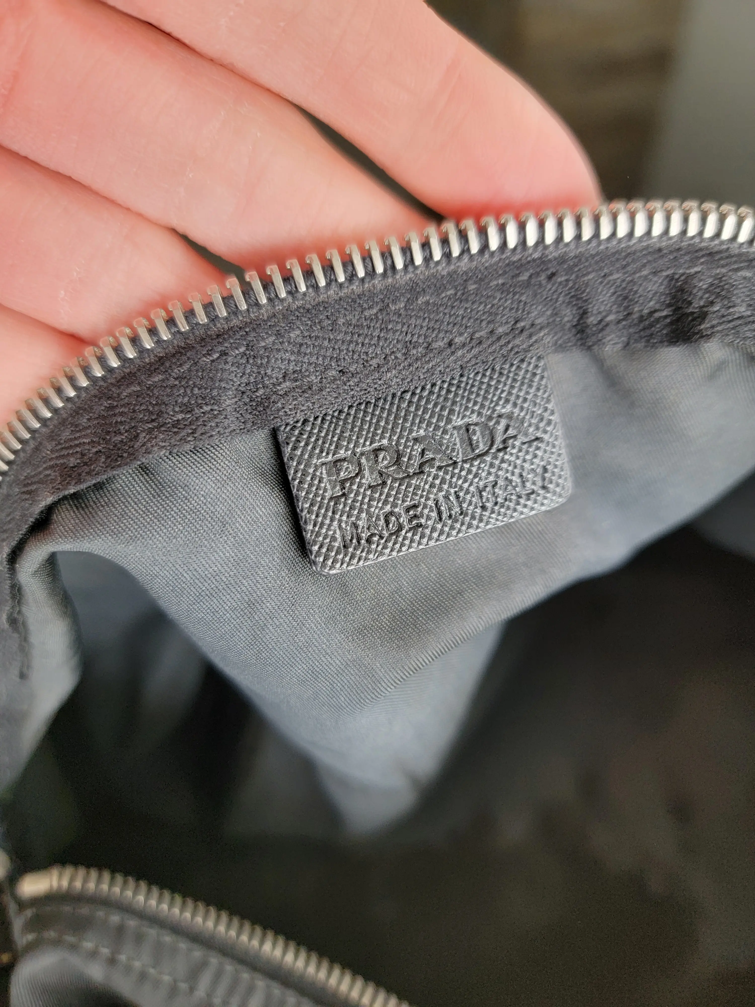 Kleine Prada Nylon Bowling Tasche | LOOP-Marktplatz
