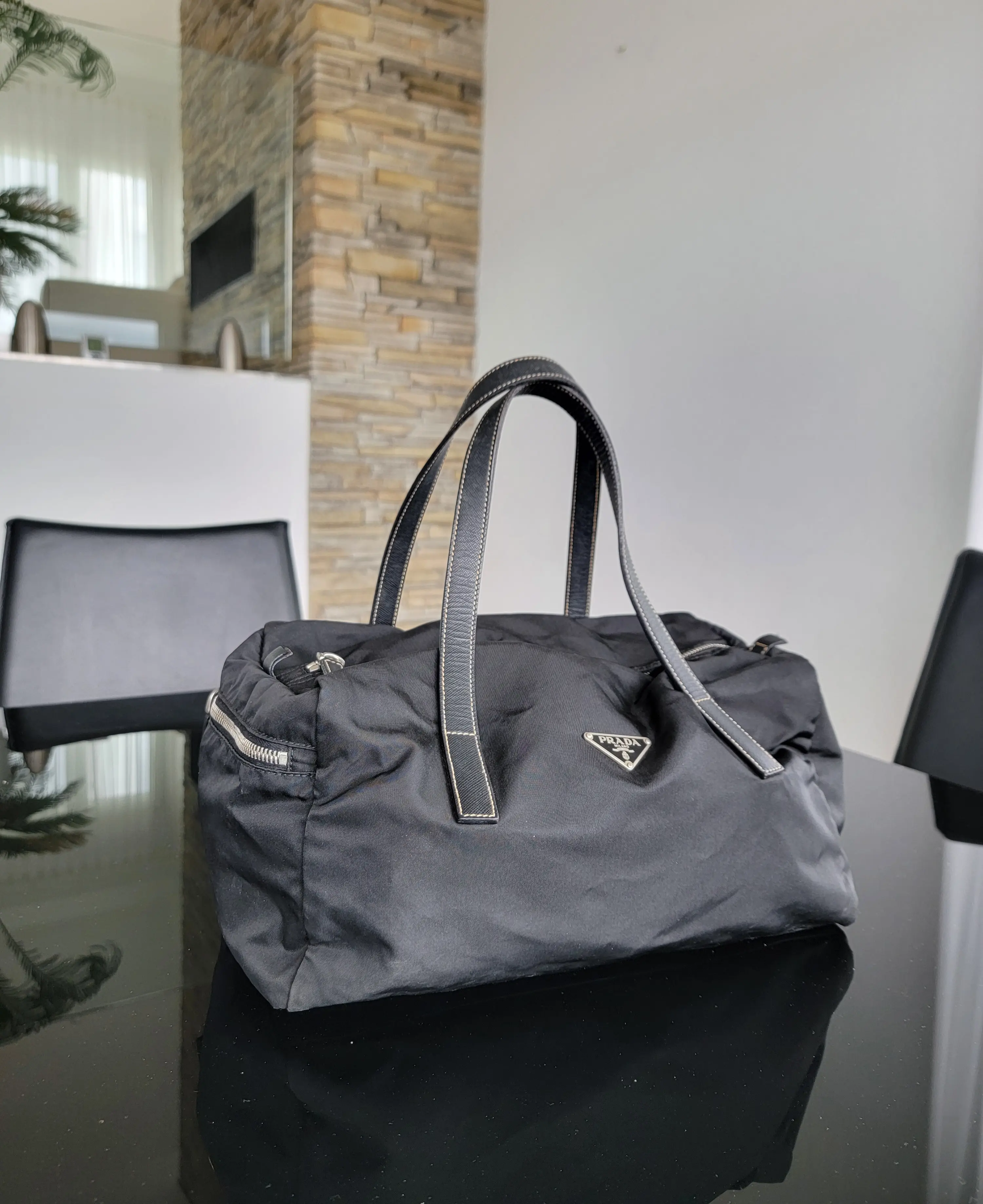 Kleine Prada Nylon Bowling Tasche | LOOP-Marktplatz