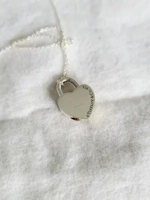 Tiffany & Co. Halskette Vorhängeschloß | LOOP-Marktplatz