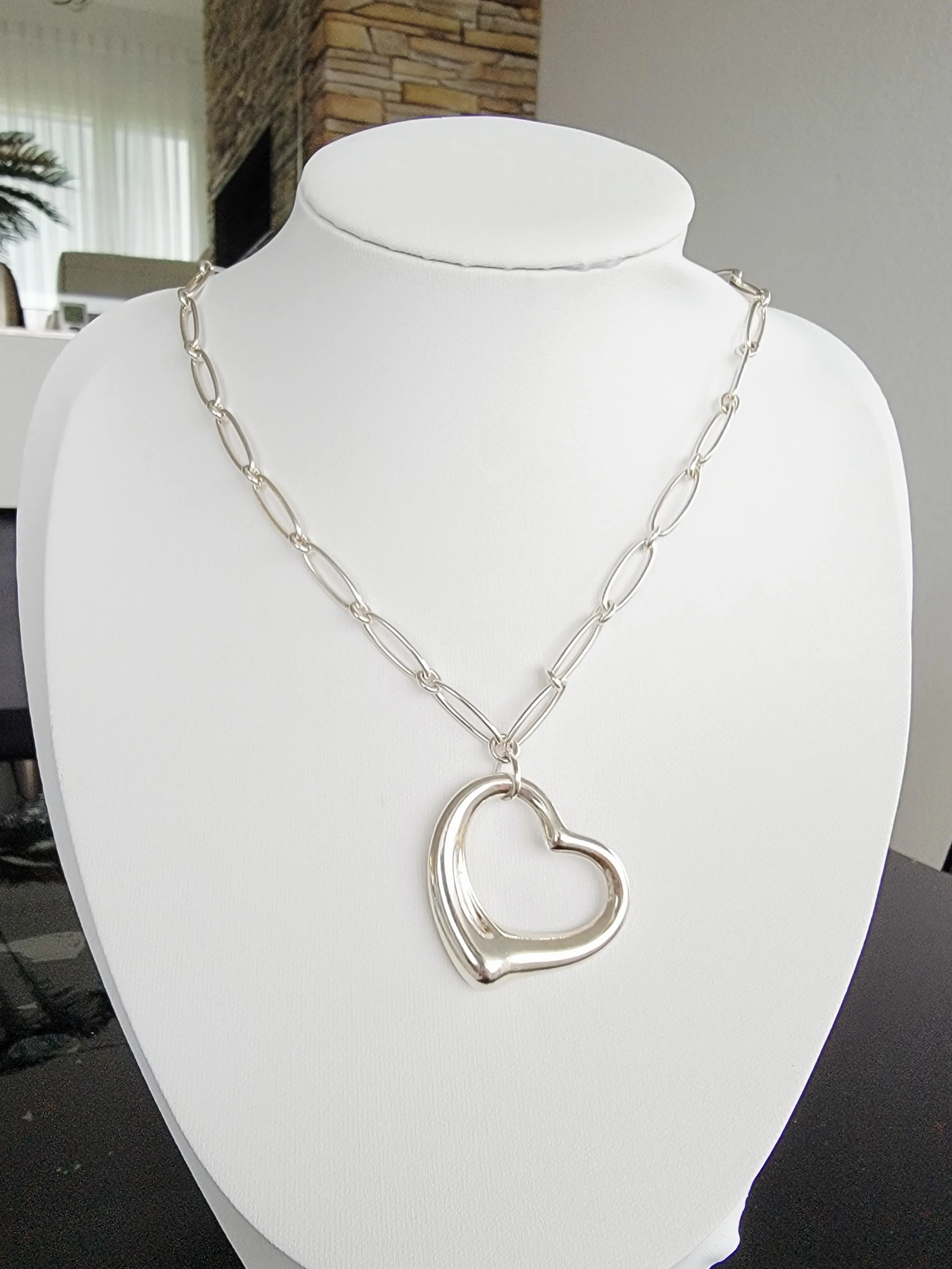 Tiffany & Co. Open Heart Halskette | LOOP Marketplace