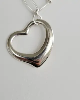Tiffany & Co. Open Heart Halskette | LOOP Marketplace