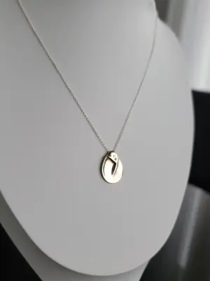 Tiffany & Co. Halskette mit Madonna | LOOP Marketplace