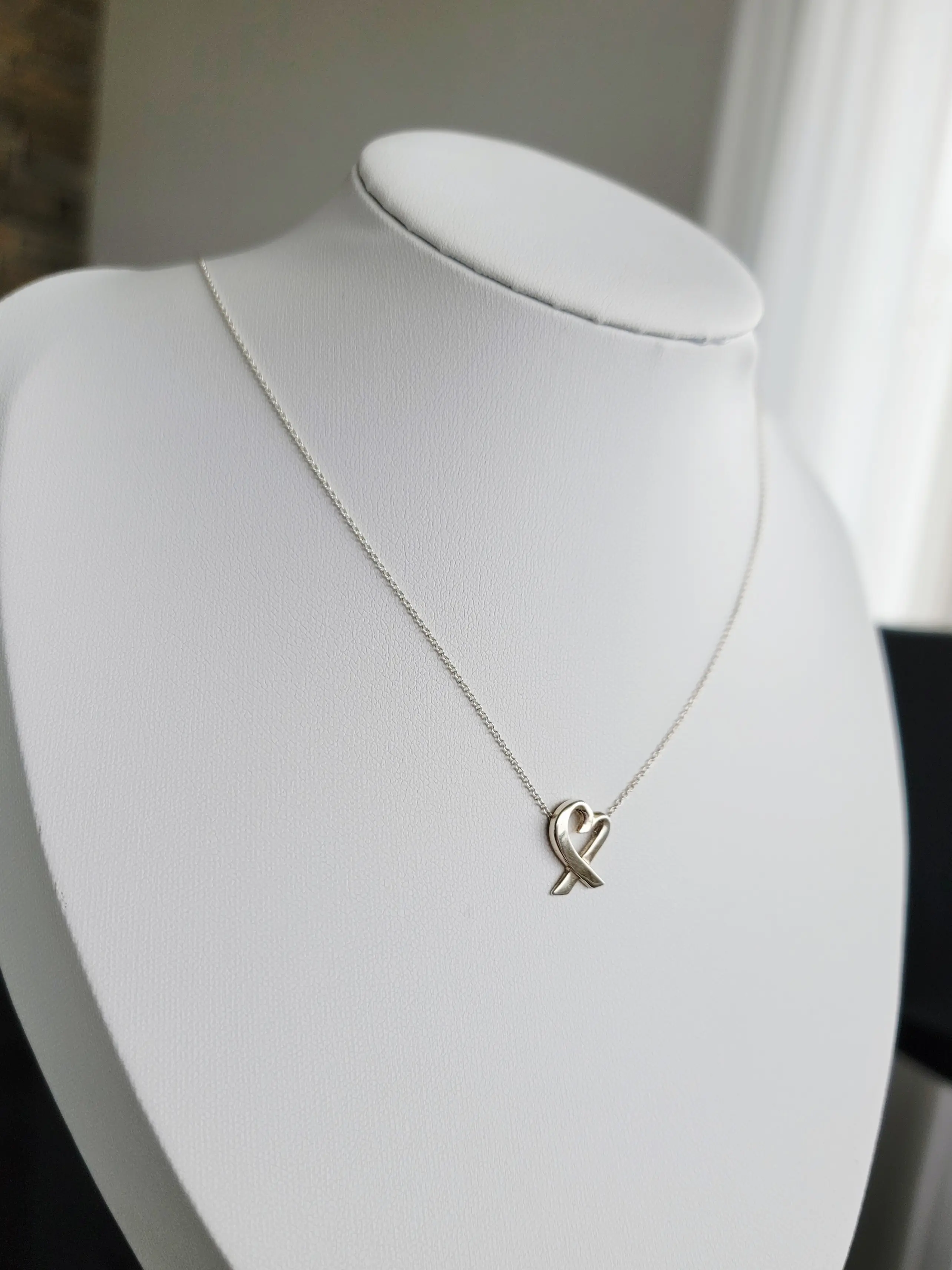 Tiffany & Co. Loving Heart Halskette | LOOP Marketplace