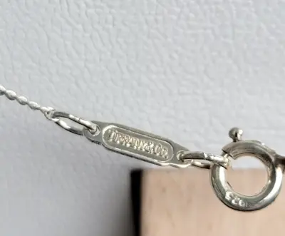 Tiffany & Co. Halskette mit Masche | LOOP-Marktplatz