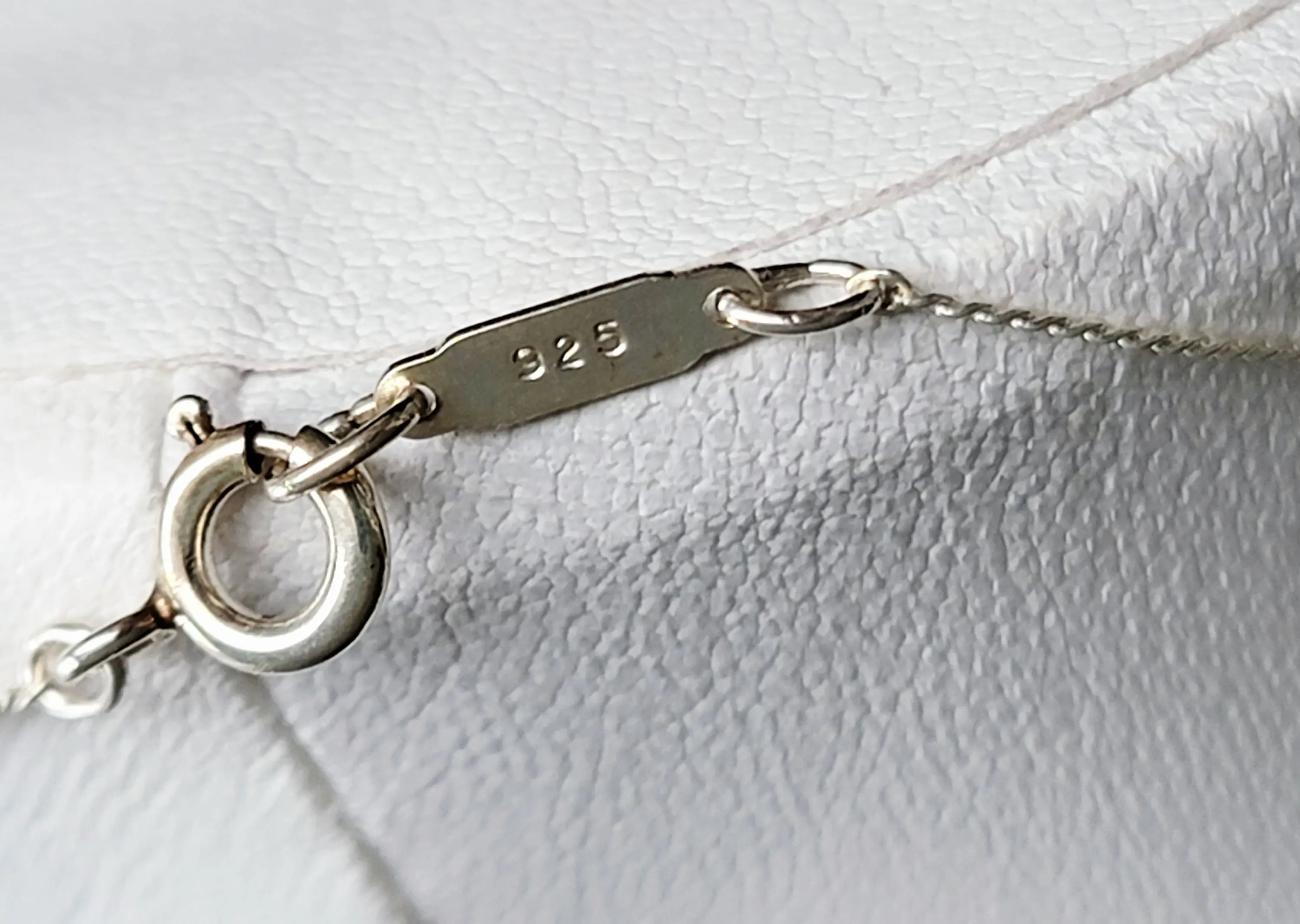 Tiffany & Co. Halskette mit Masche | LOOP-Marktplatz
