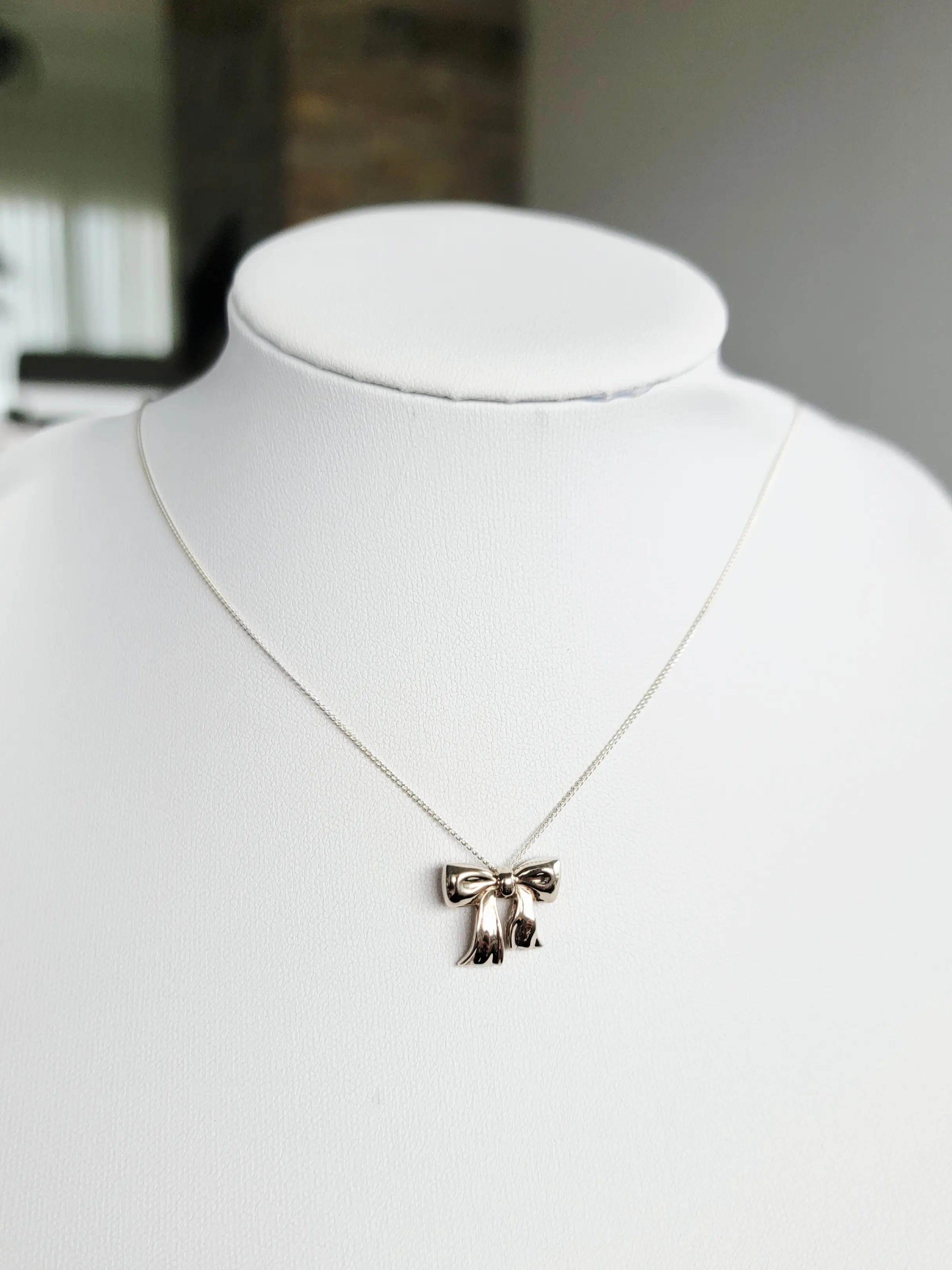 Tiffany & Co. Halskette mit Masche | LOOP-Marktplatz