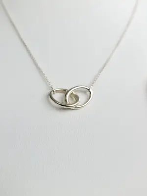 Tiffany & Co. Halskette zwei Ringe | LOOP Marketplace