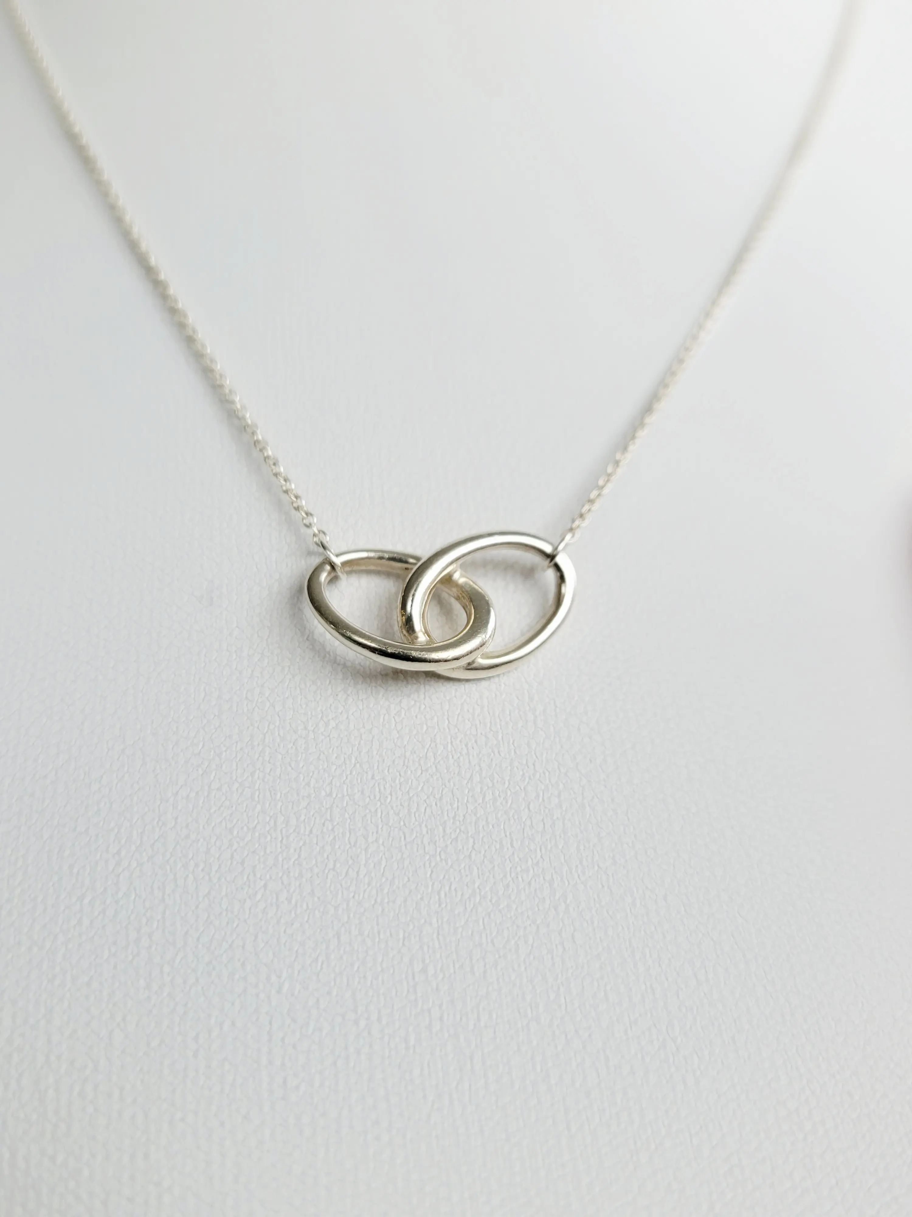 Tiffany & Co. Halskette zwei Ringe | LOOP Marketplace