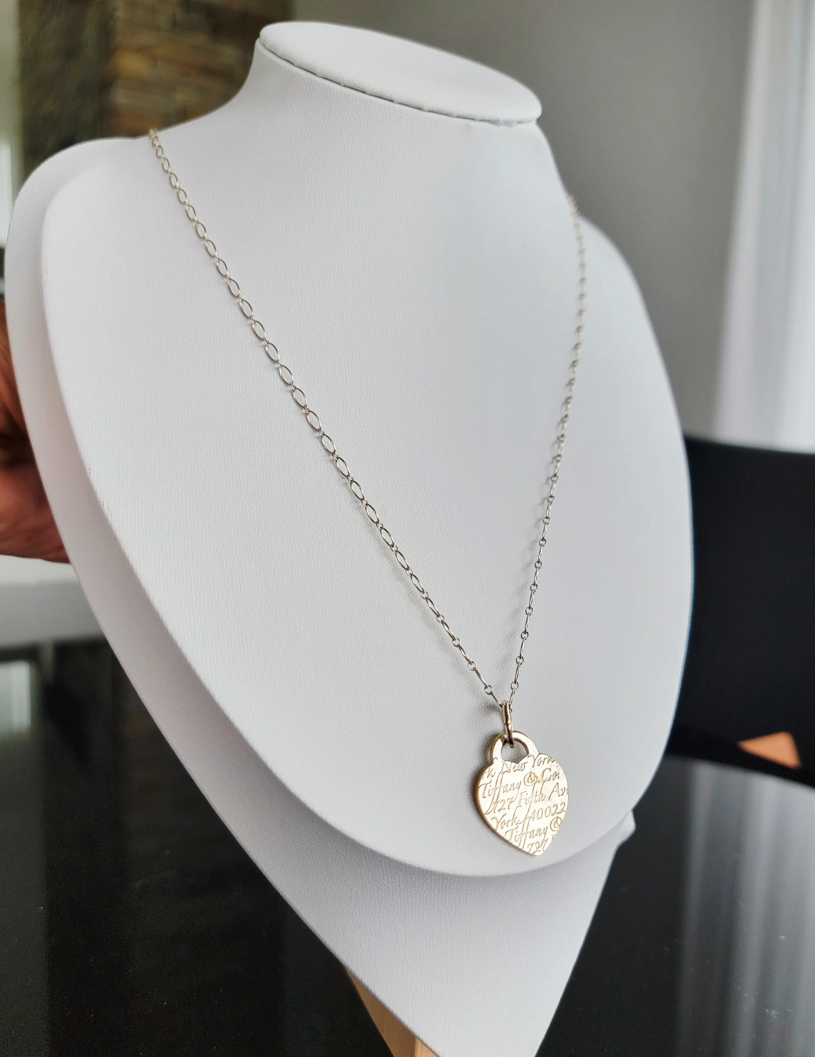 Lange Tiffany & Co. Halskette mit Herz | LOOP Marketplace