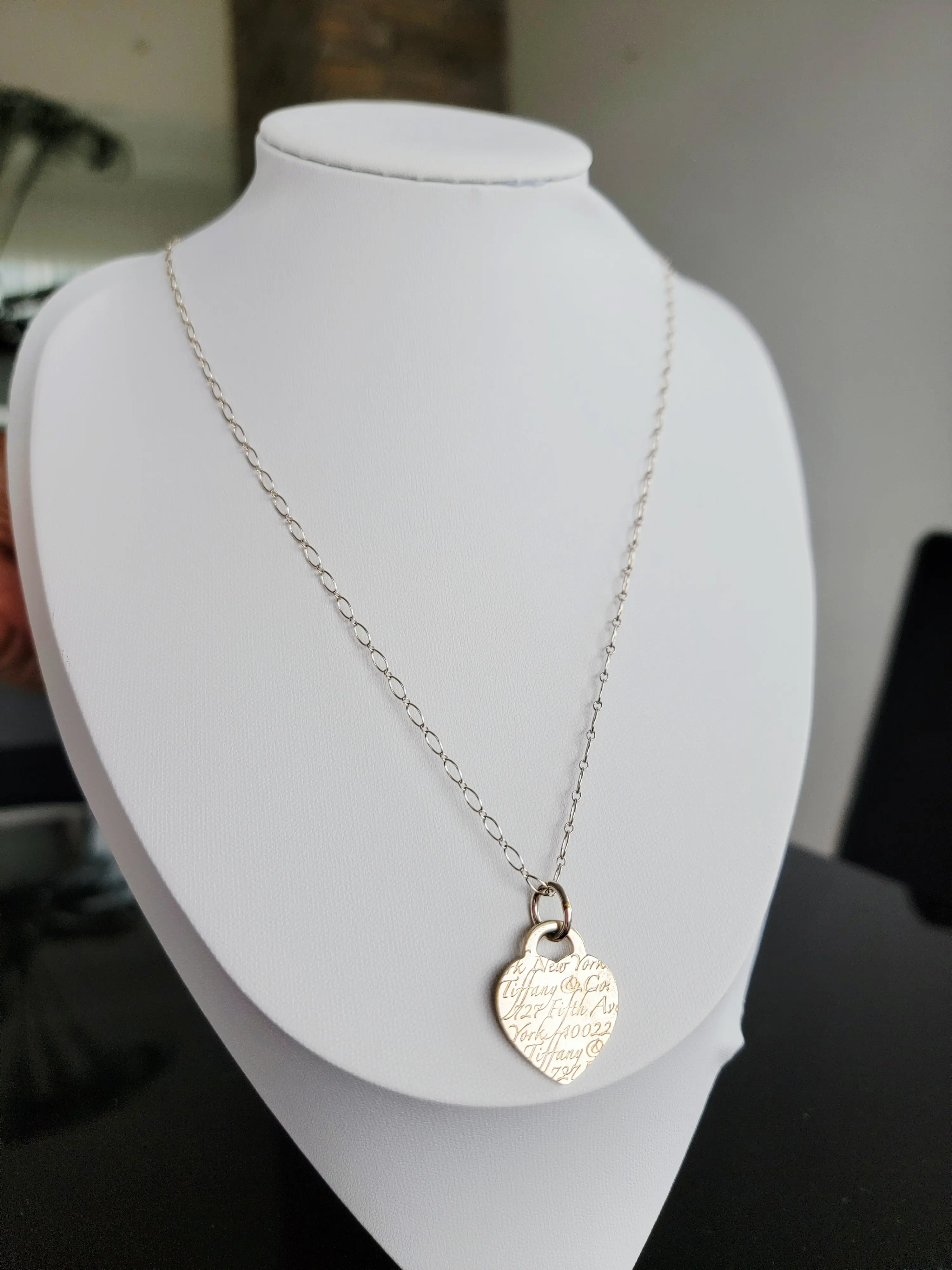 Lange Tiffany & Co. Halskette mit Herz | LOOP Marketplace