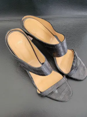 Schöne und bequeme Navyboot Sandalen | LOOP-Marktplatz