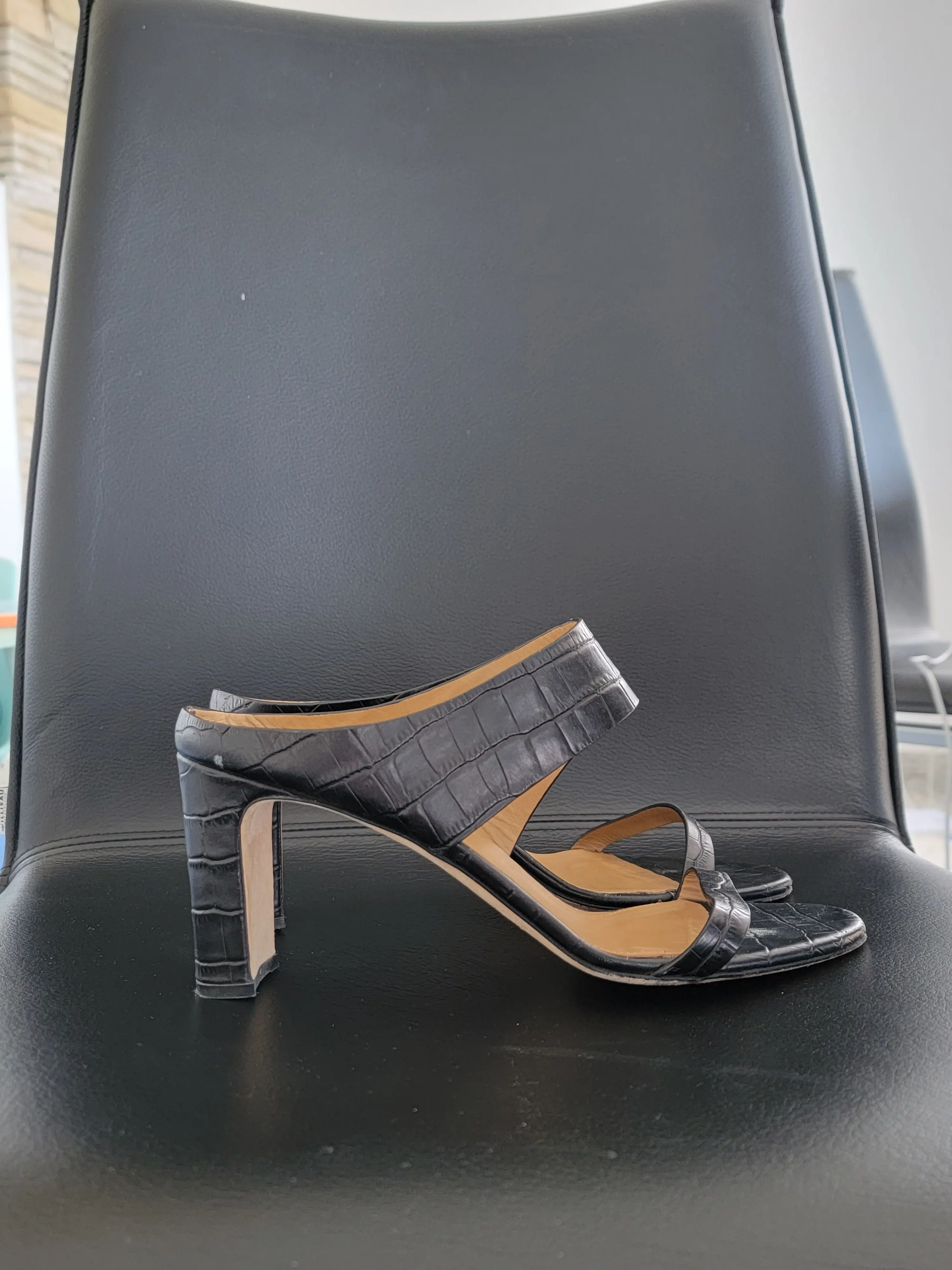 Schöne und bequeme Navyboot Sandalen | LOOP-Marktplatz