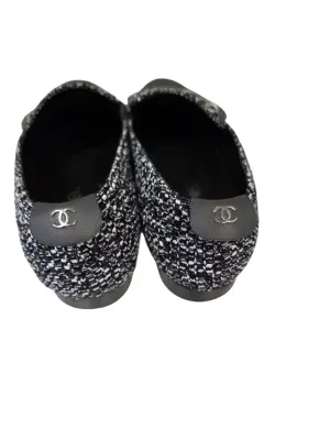CHANEL Loafers | LOOP Marketplace