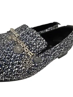 CHANEL Loafers | LOOP Marketplace