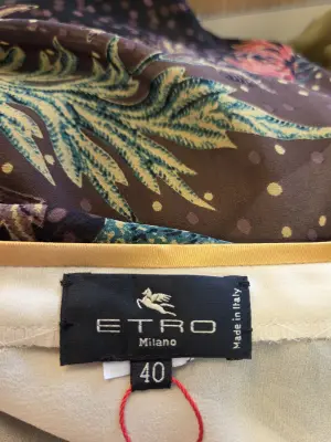 ETRO silk skirt | LOOP Marketplace