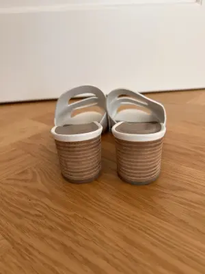 Hermes Mona shoes | LOOP Marketplace