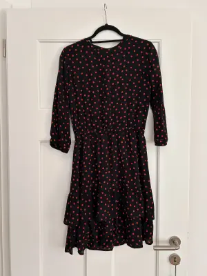 Black dotted dress | LOOP Marketplace