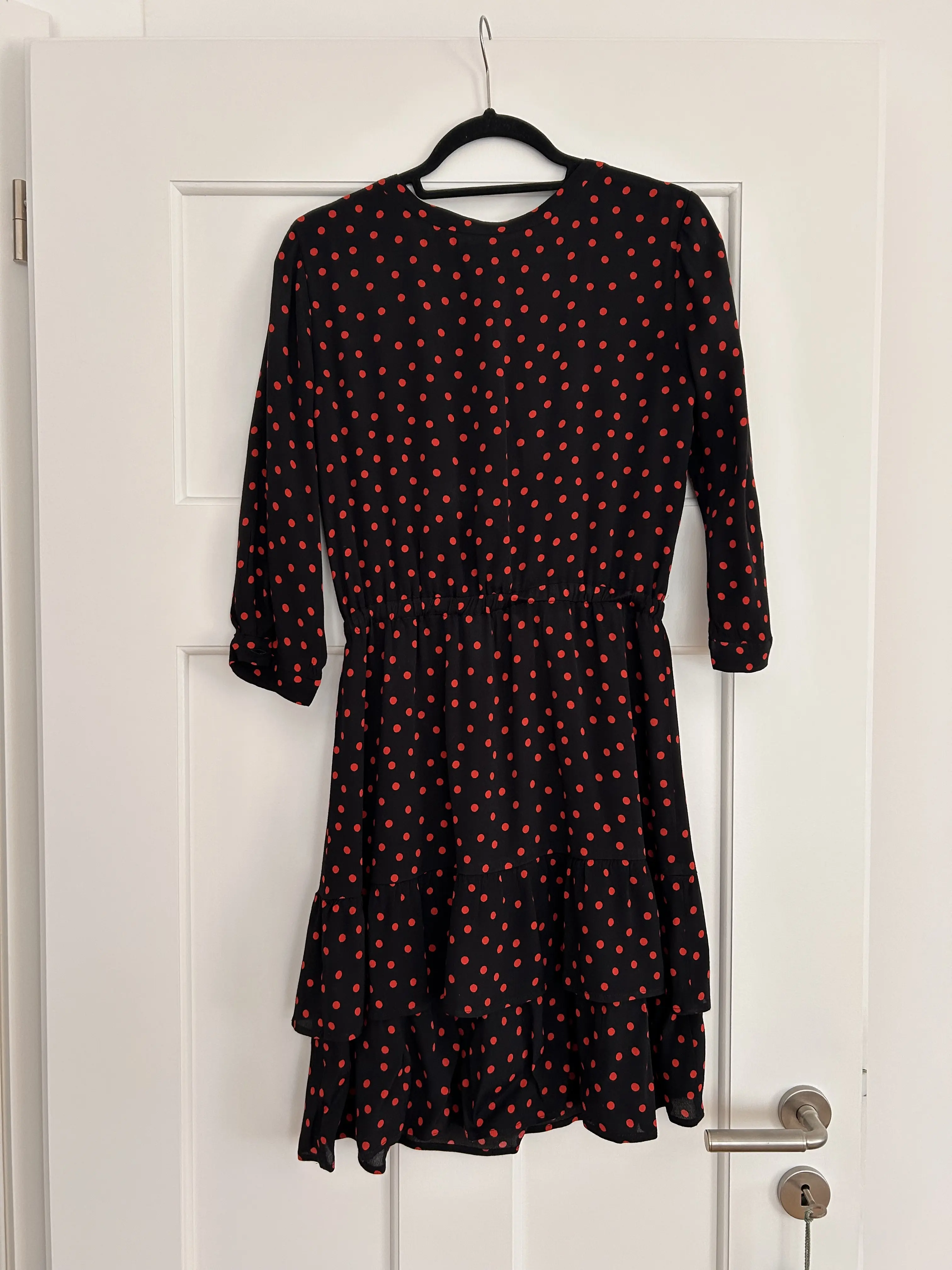 Black dotted dress | LOOP Marketplace