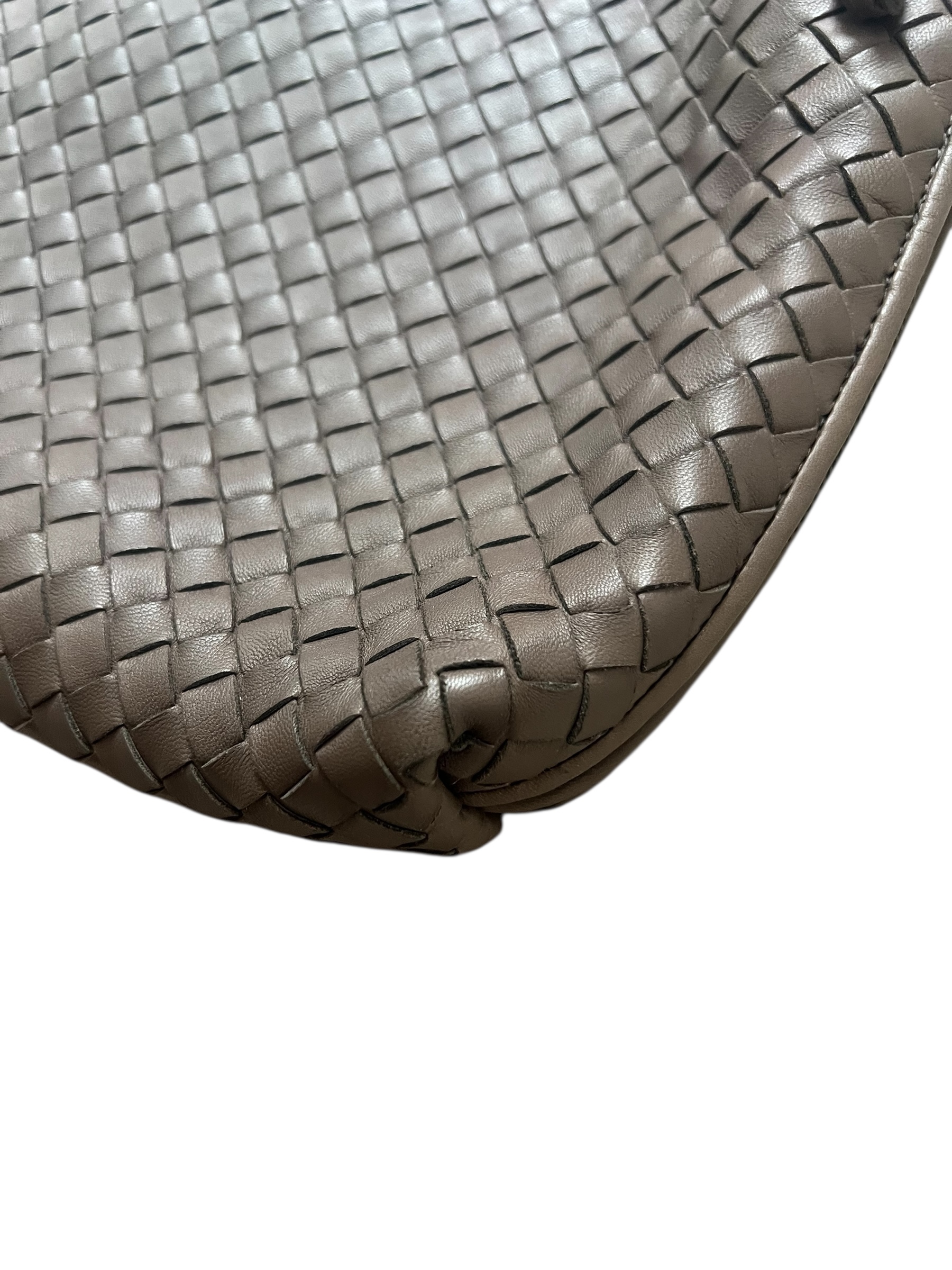 Bottega Veneta clutch | LOOP-Marktplatz