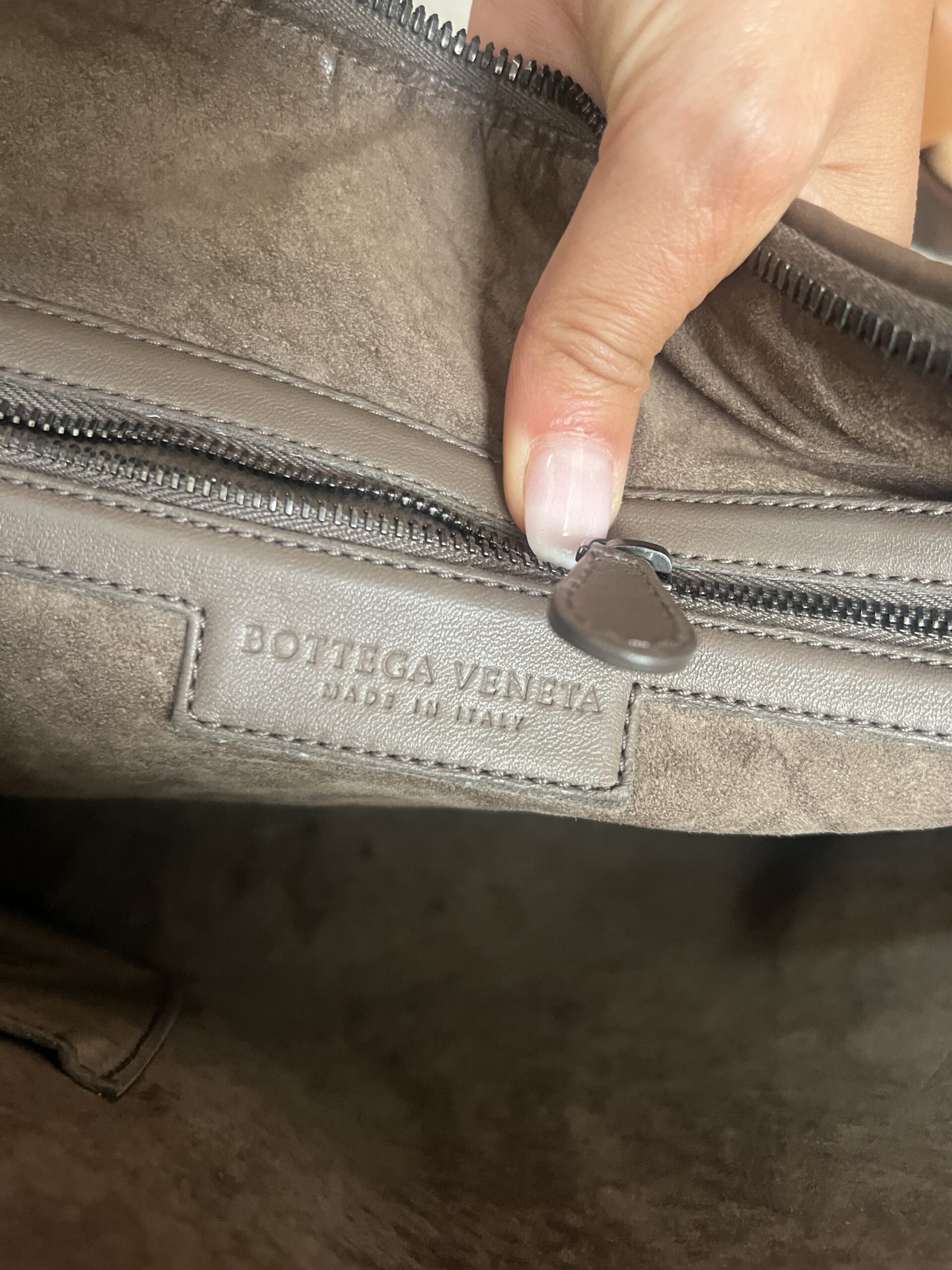 Bottega Veneta clutch | LOOP-Marktplatz