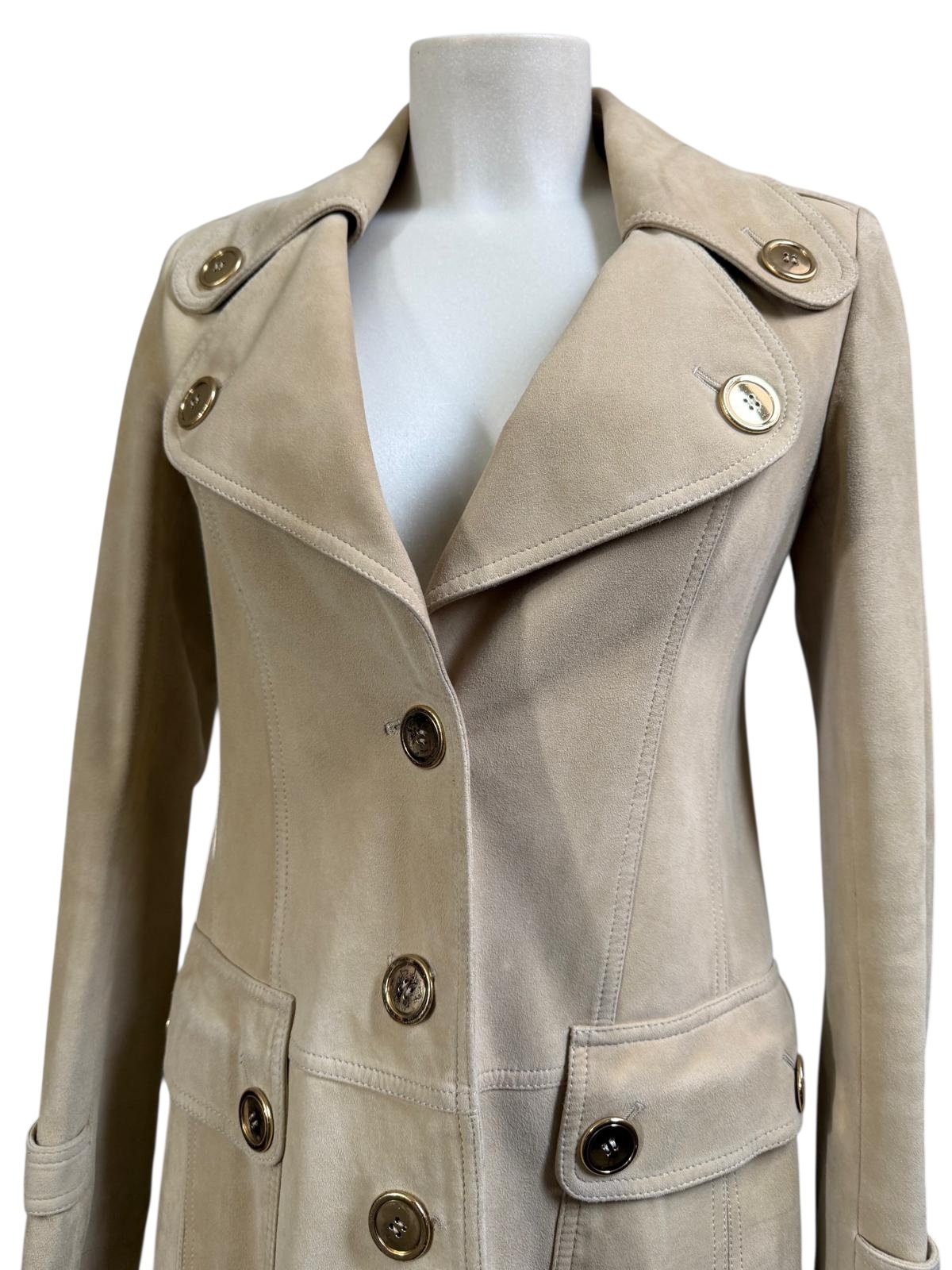 Burberry jacket | LOOP Marketplace