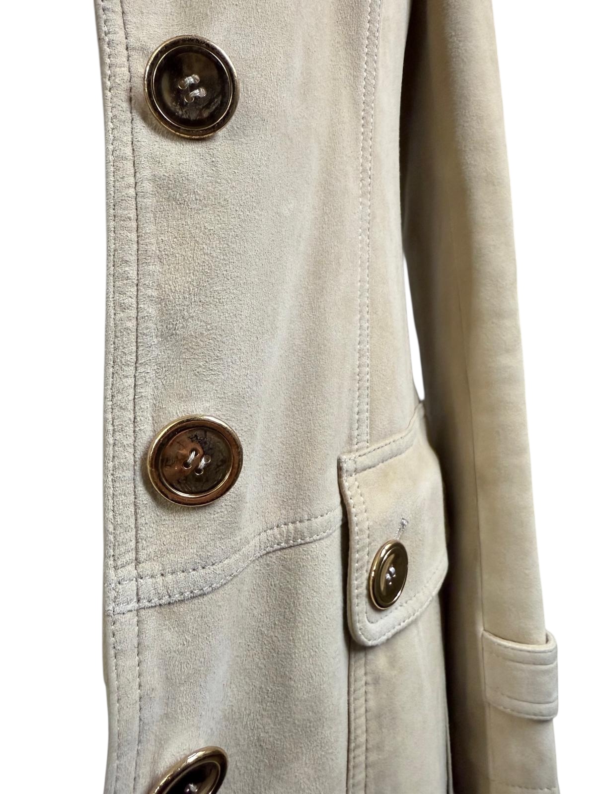 Burberry jacket | LOOP Marketplace
